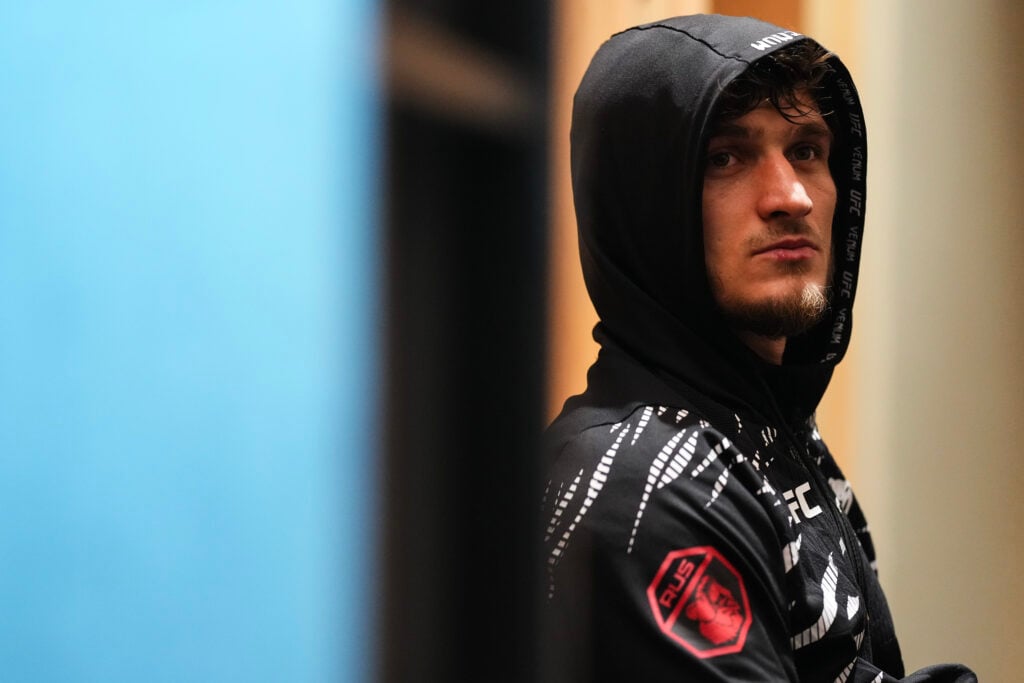 Movsar Evloev prepares in his locker room ahead of his fight at UFC 310