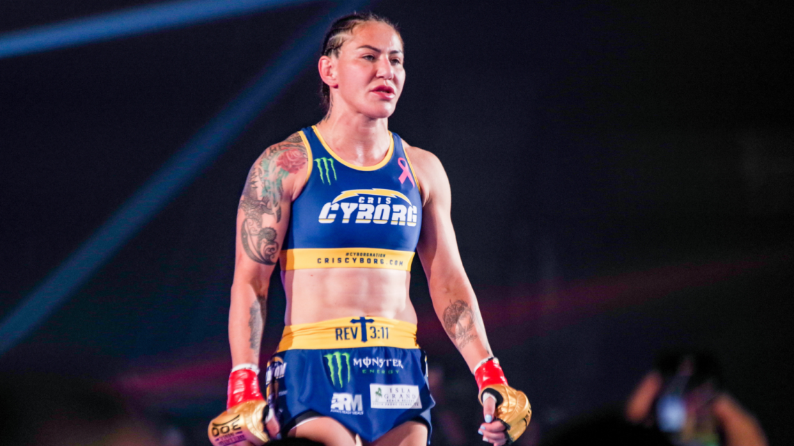 MMA Champion Cris Cyborg walking out to Bellator title fight with exclusive inset