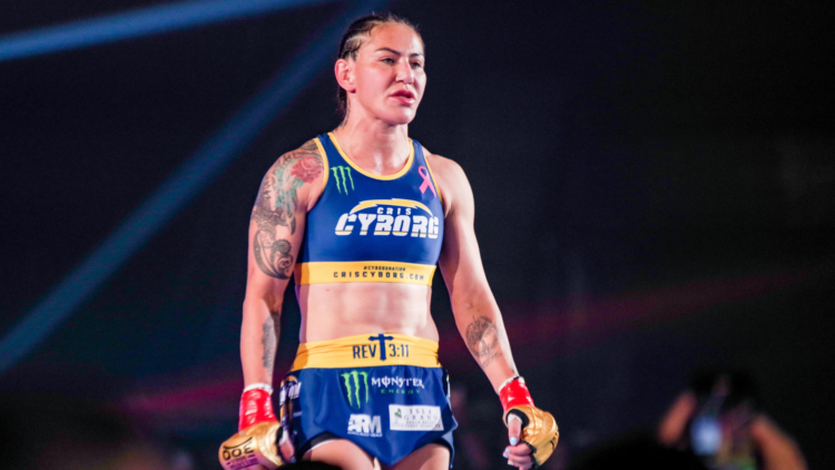 MMA Champion Cris Cyborg walking out to Bellator title fight with exclusive inset