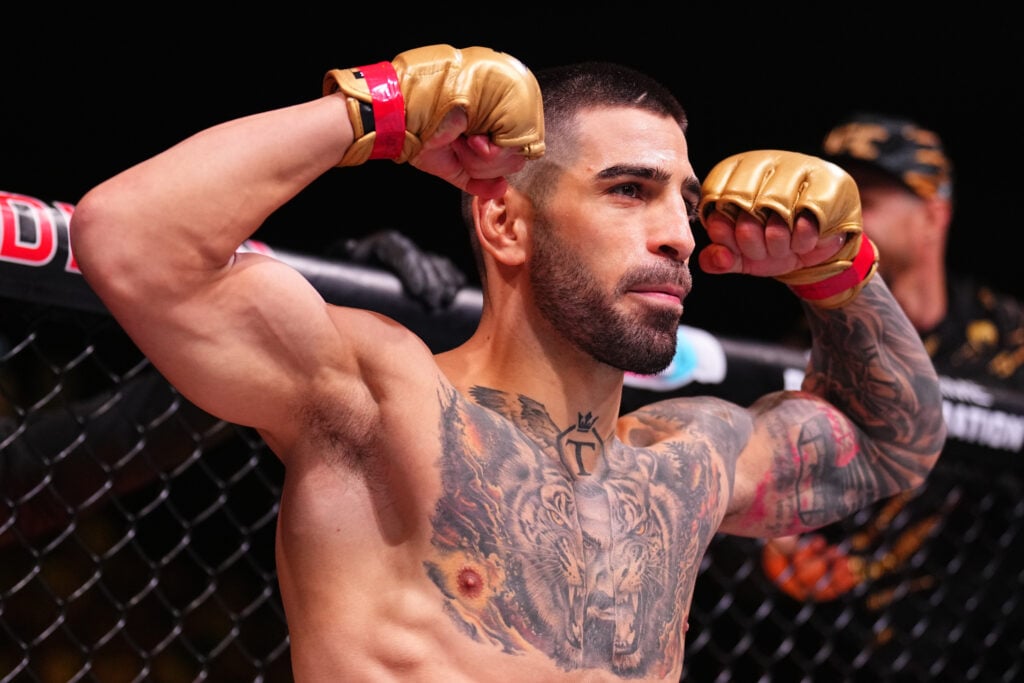 Ilia Topuria before his fight with Max Holloway