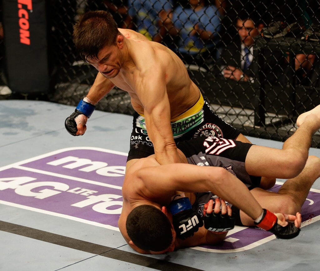 Josh Thomson finishing Nate Diaz in round 2 of their 2013 UFC fight