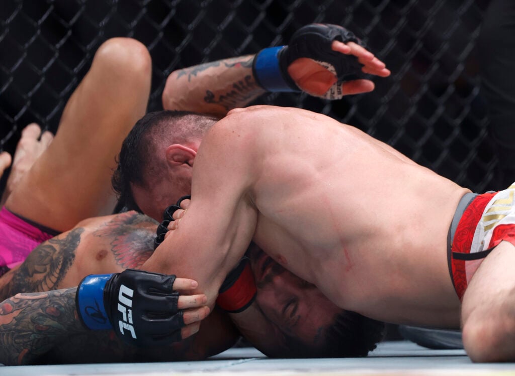 Merab Dvalishvili submits Sean O'Malley at UFC 316