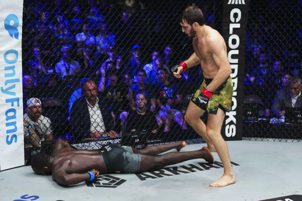 Magomed Umalatov knocks out Anthony Ivy at PFL 5