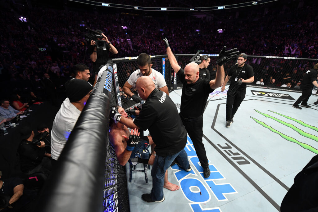 Brian Ortega's fight against Max Holloway gets stopped at UFC 231