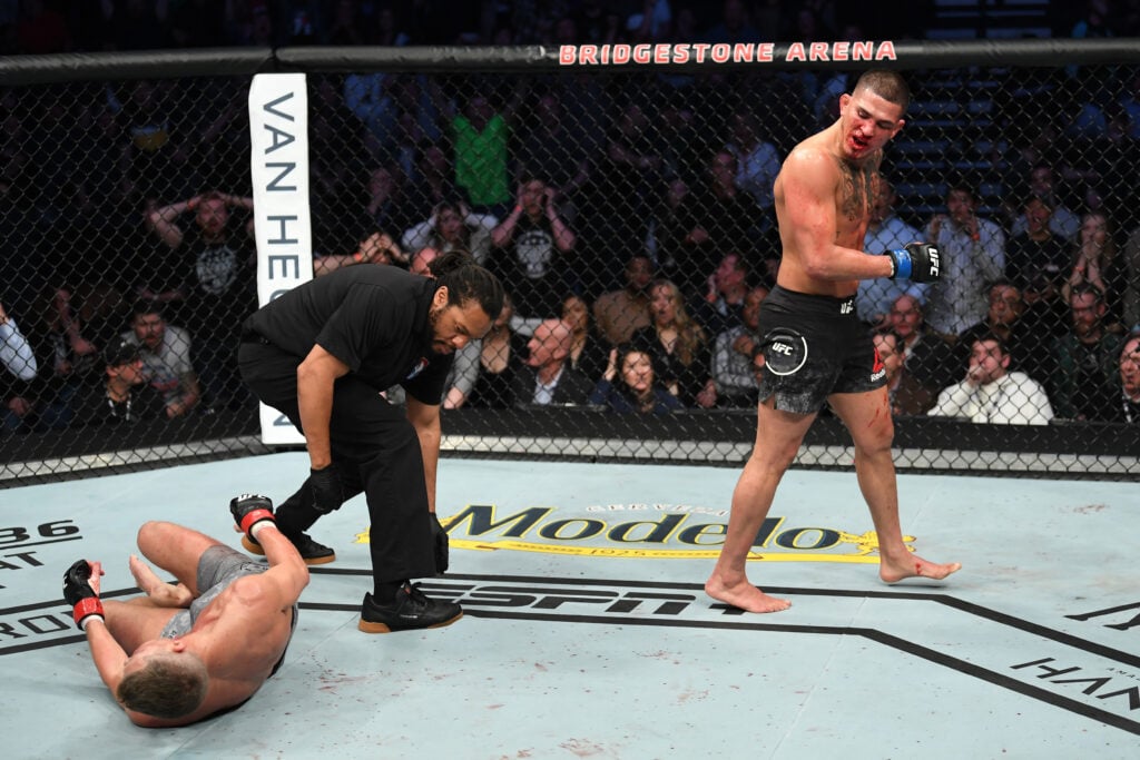 Anthony Pettis looks on after knocking out Stephen Thompson at UFC Nashville