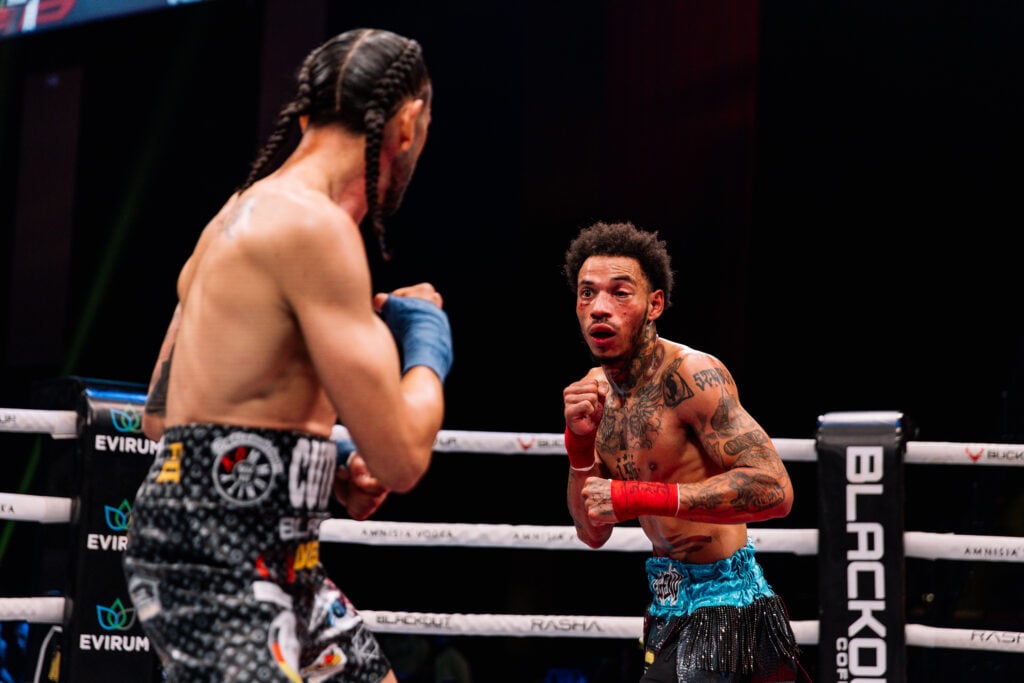 Andrew Strode facing Gee Perez at BKFC 78