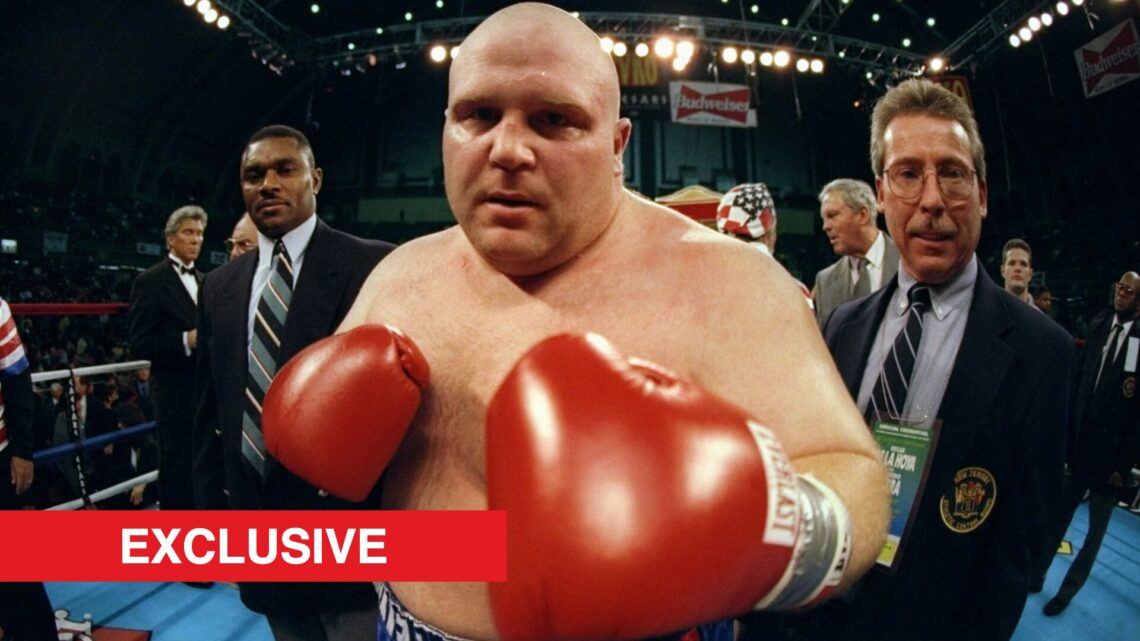 Butterbean prepares for his fight against Doug Phillips on 6 December 1997.