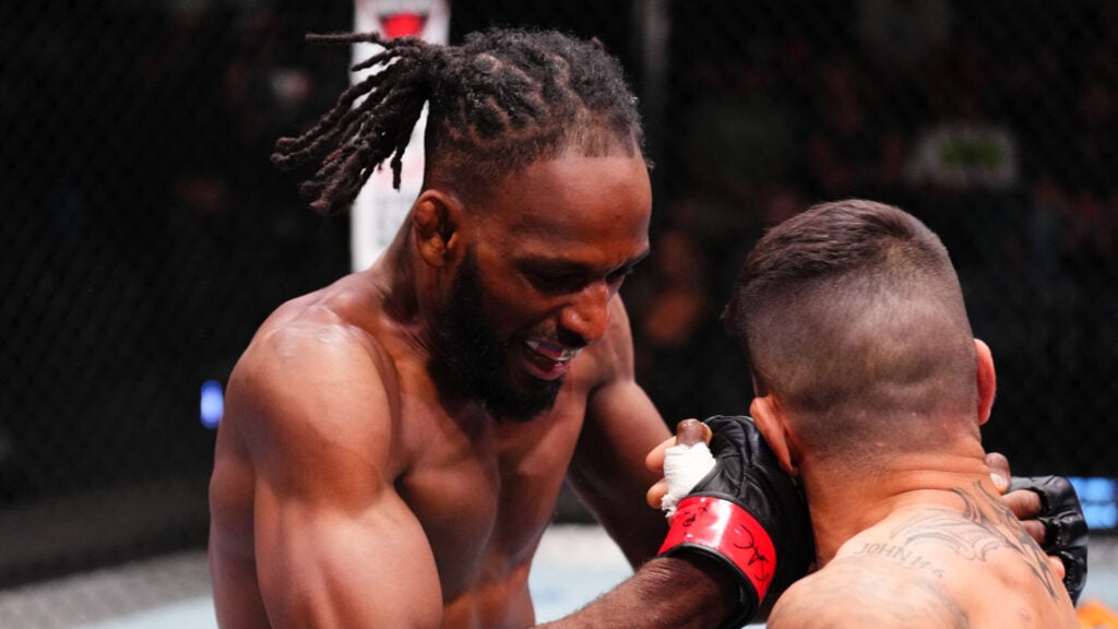 Neil Magny punches Elizeu Zaleski dos Santos at UFC Vegas 108