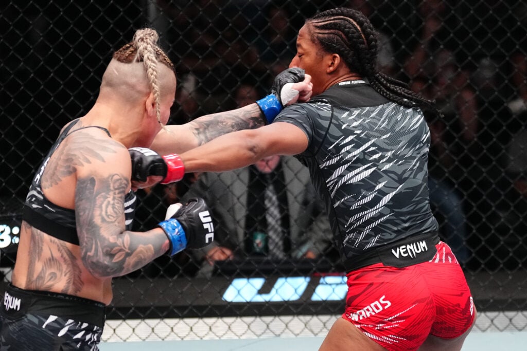 Joselyne Edwards and Priscila Cachoeira trade punches at UFC Vegas 109