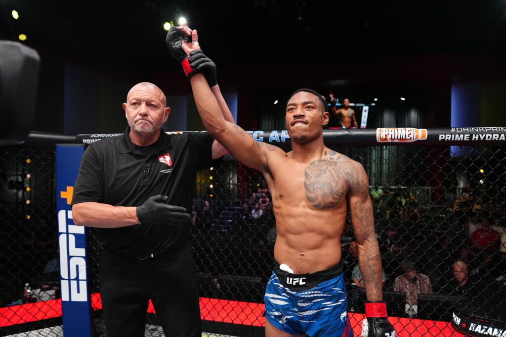 Elijah Smith gets his hand raised after winning at UFC Vegas 109