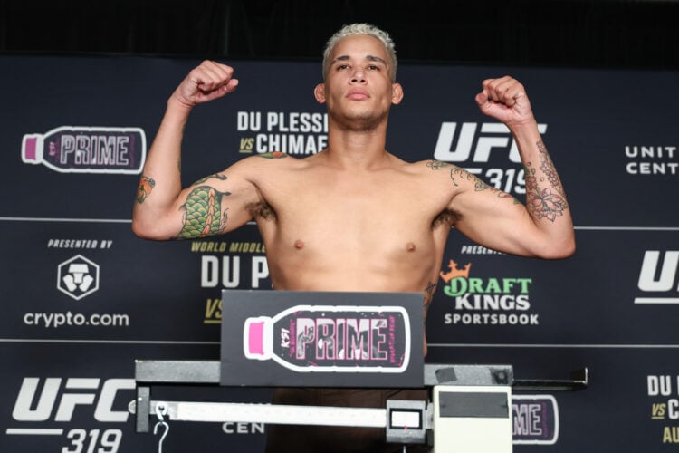 Photo by Ed Mulholland/Zuffa LLC