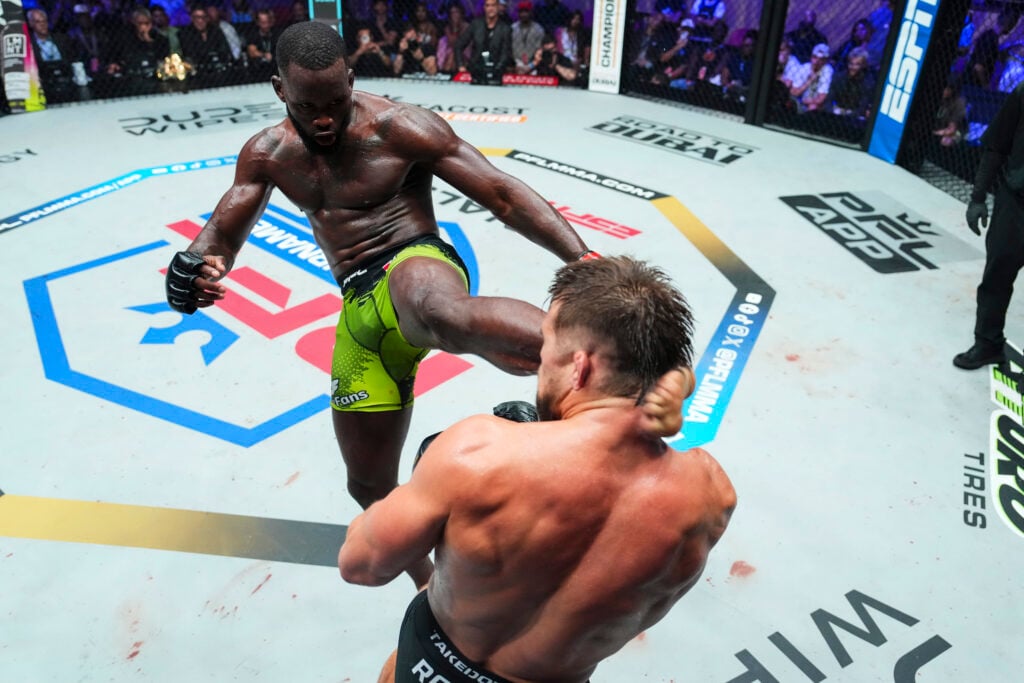 Fabian Edwards head kicks Dalton Rosta at 2025 PFL World Tournament: Finals