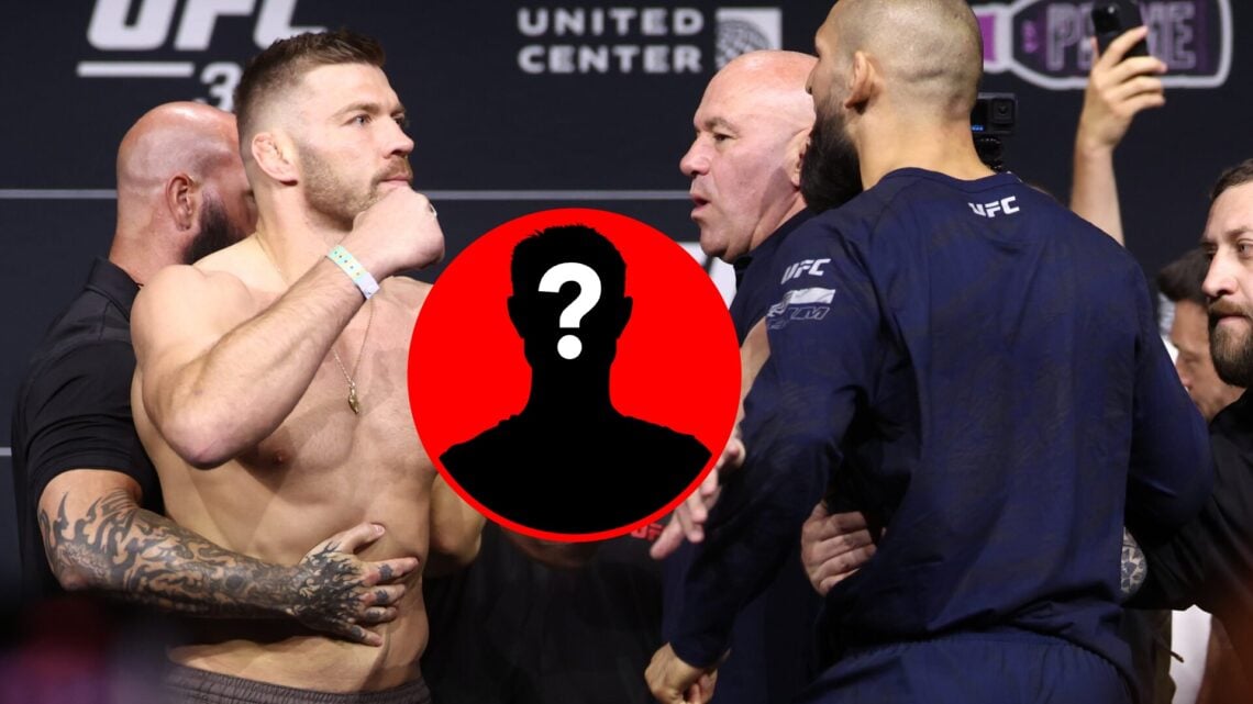 Dricus du Plessis faces off with Khamzat Chimaev at UFC 319 weigh-ins, with mystery inset
