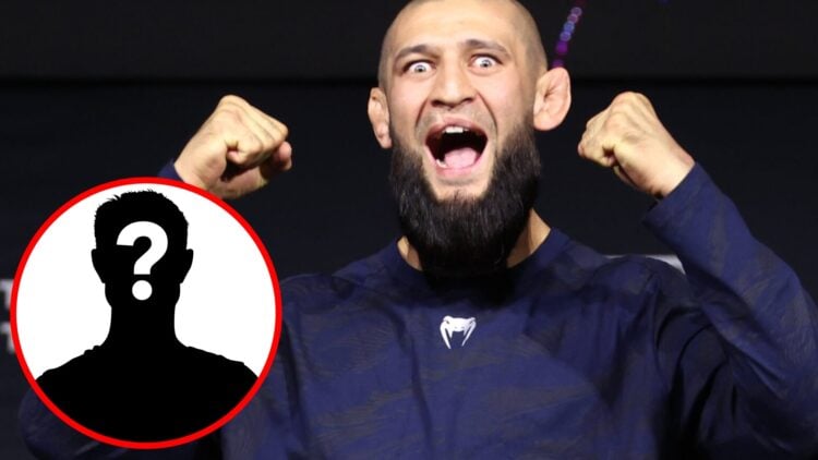 Khamzat Chimaev poses on the scale at the UFC 319 ceremonial weigh-ins, inset mystery icon