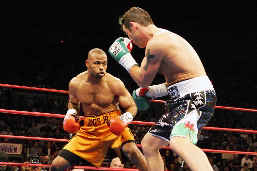 Roy Jones Jr sized up Joe Calzaghe during their fight