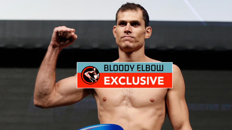 Roger Gracie weighing-in with exclusive banner
