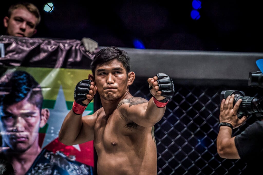 Aung La N Sang poses at ONE Championship: Hero's Dream