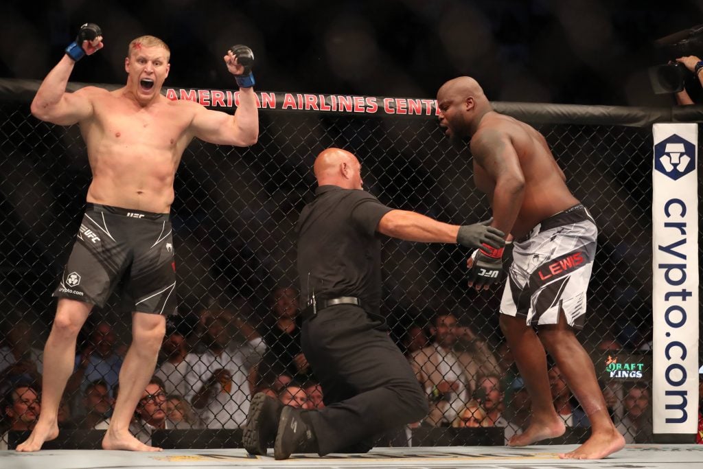 July 30, 2022, Dallas, Texas, Dallas, TX, United States: DALLAS, TX - JULY 30: (L-R) Sergei Pavlovich celebrates his victory over Derrick Lewis in their Heavyweight bout during the UFC 277 event at American Airlines Center on July 30, 2022, in Dallas, Texas, United States. Dallas, Texas United States - ZUMAp175 20220730_zsa_p175_011 Copyright: xAlejandroxSalazarx