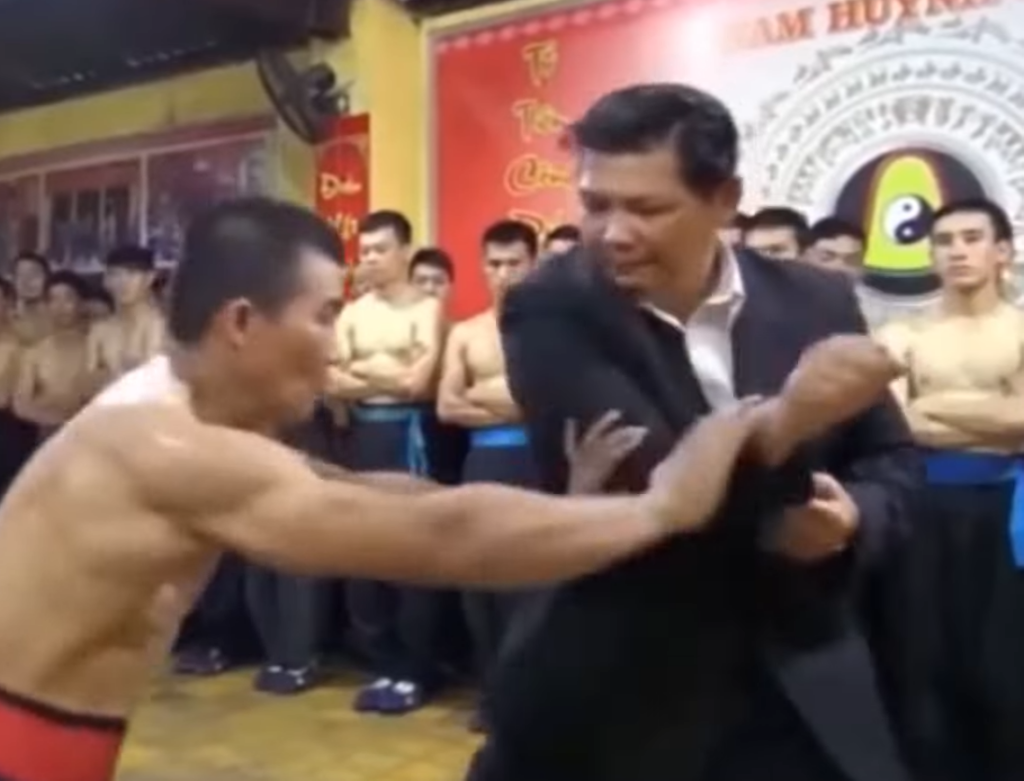 Fake martial arts master demonstrates his technique
