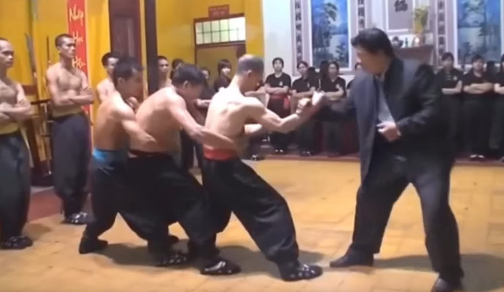 Fake martial arts master demonstrates his technique