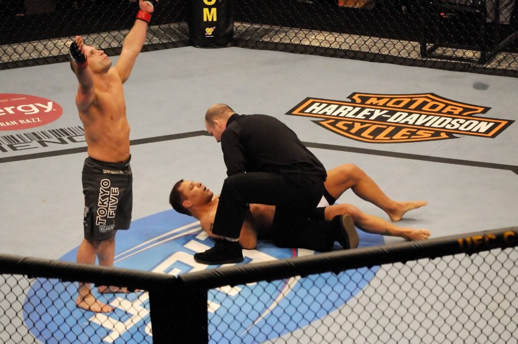 Matt Serra defeated Frank Trigg (both USA) during UFC 109 Relentless at the Mandalay Bay Casino Resort in Las Vegas,NV on February 6, 2010. - ZUMAcp4