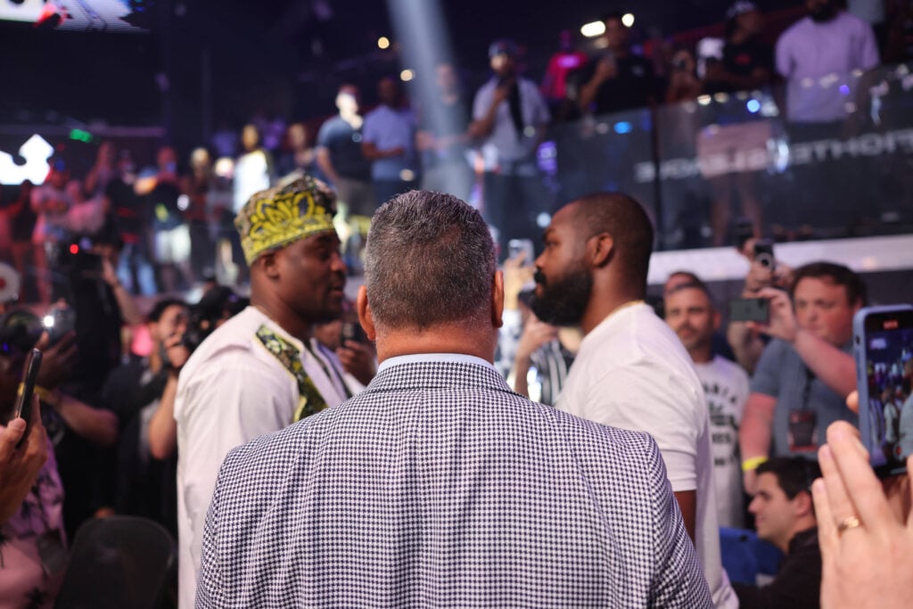 June 17, 2023, Atlanta, Georgia, USA: Atlanta, GA - June 16: PFL President Ray Sefo stands between Jon Jones and Francis Ngannou during PFL Atlanta 5 on June 16, 2023 at the Overtime Elite Arena in Atlanta, Georgia. Atlanta USA - ZUMAp175 20230617_zsa_p175_004 