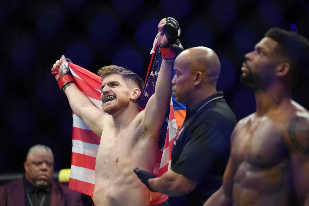 MMA: UFC 235-Shahbazyan vs Byrd, Mar 2, 2019; Las Vegas, NV, USA; Edmen Shahbazyan (red gloves) defeats Charles Byrd (blue gloves) during UFC 235 at T-Mobile Arena. Mandatory Credit: Stephen R. Sylvanie-USA TODAY Sports, 02.03.2019 16:37:13, 12272353, T-Mobile Arena, Byrd, Edmen Shahbazyan, MMA PUBLICATIONxINxGERxSUIxAUTxONLY 12272353