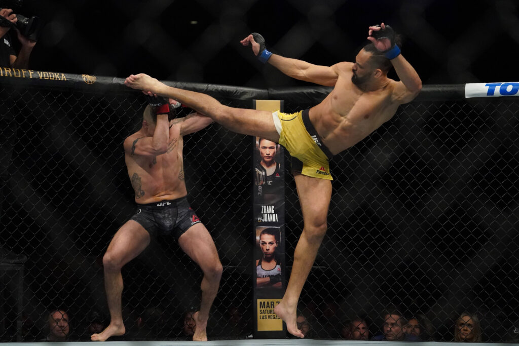 MMA: UFC-New Mexico, Feb 15, 2020; Rio Rancho, New Mexico, USA; Diego Sanchez (red) fights Michel Pereira (blue) in the welterweight bout during UFC Fight Night at Santa Ana Star Arena. Mandatory Credit: Kirby Lee-USA TODAY Sports, 15.02.2020 19:25:16, 14050176, UFC Fight Night, Diego Sanchez, Michel Pereira, MMA PUBLICATIONxINxGERxSUIxAUTxONLY Copyright: xKirbyxLeex 14050176