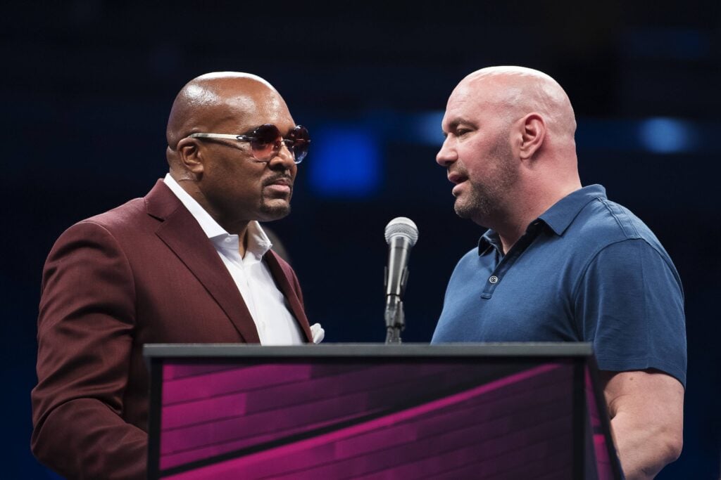 170826 Leonard Ellerbe, Mayweather Promotions, och Dana White, UFC, pa en presskonferens efter boxningsgalan Mayweather vs McGregor den 26 augusti 2017 i Las Vegas. PUBLICATIONxNOTxINxSWExNORxAUT Copyright: JOELxMARKLUND BB170826JM053