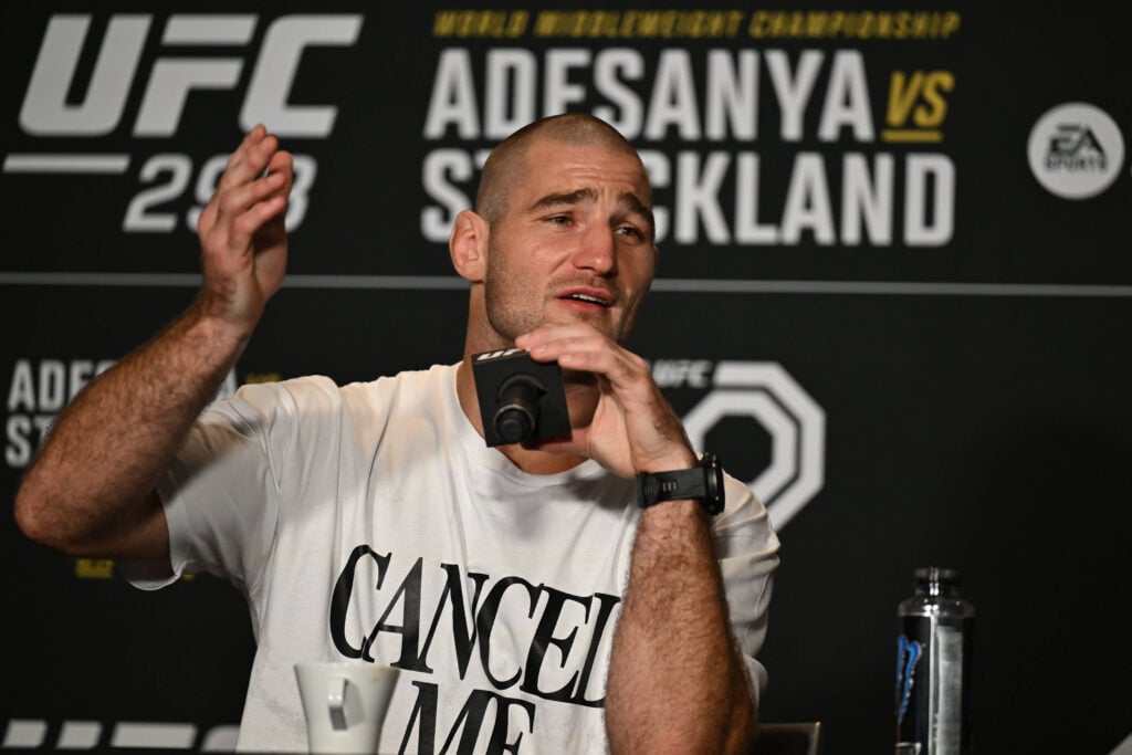 IMAGO/AAP: Former UFC champ Fabrico Werdum met Sean Strickland at the gym.