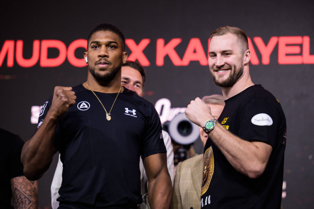 231221 Anthony Joshua of England and Otto Wallin of Sweden pose during a press conference, PK, Pressekonferenz ahead of the boxing event Day of Reckoning, on December 21, 2023 in Riyadh. Photo: Joel Marklund BILDBYRAN kod JM JM0553 bbeng boxning boxing boksing day of reckoning presskonferens press conference *** 231221 Anthony Joshua of England and Otto Wallin of Sweden pose during a press conference ahead of the boxing event Day of Reckoning, on December 21, 2023 in Riyadh Photo Joel Marklund BILDBYRAN kod JM JM0553 bbeng boxing boxing boxing day of reckoning presskonferens press conference PUBLICATIONxNOTxINxSWExNORxAUT Copyright: JOELxMARKLUND BB231221JM008