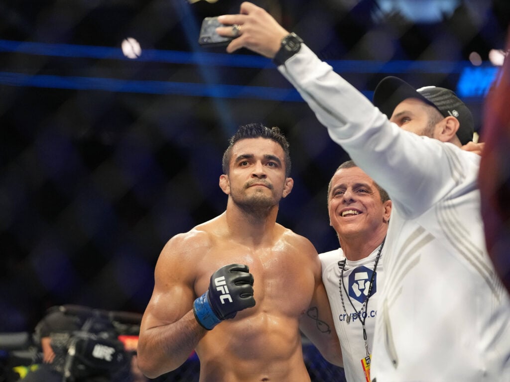 Andre Muniz picked up a win in a close split decision result this weekend.