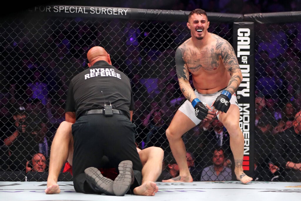 MMA: UFC 295 - Pavlovich vs Aspinall Nov 11, 2023; New York, NY, USA; Tom Aspinall (blue gloves) reacts to beating Sergei Pavlovich (red gloves) during UFC 295 at Madison Square Garden. New York Madison Square Garden NY USA, EDITORIAL USE ONLY PUBLICATIONxINxGERxSUIxAUTxONLY 20231111_pjc_cc1_093