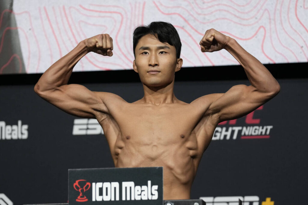 How can Lee Jeong-yeong follow up on such a solid debut?