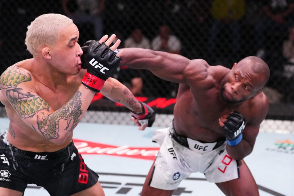UFC Fight Night: Battle v Loosa